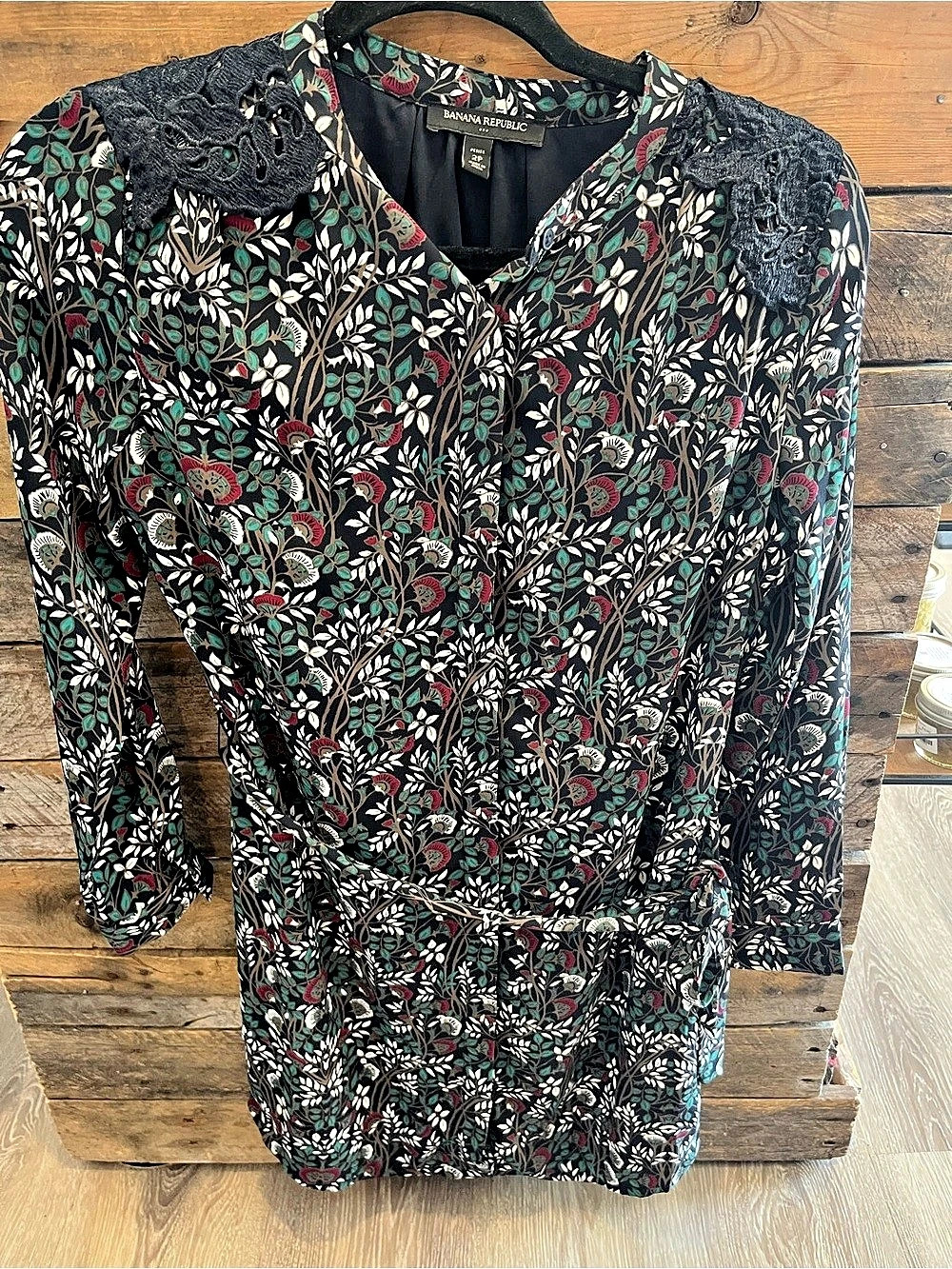 Banana Republic Floral Lace Yoke Mini Dress Size 2P
